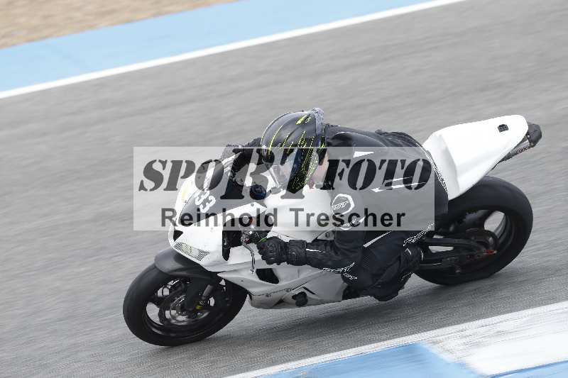 Archiv-2025/02 28.-31.01.2025 Moto Center Thun Jerez/gruen-green/333